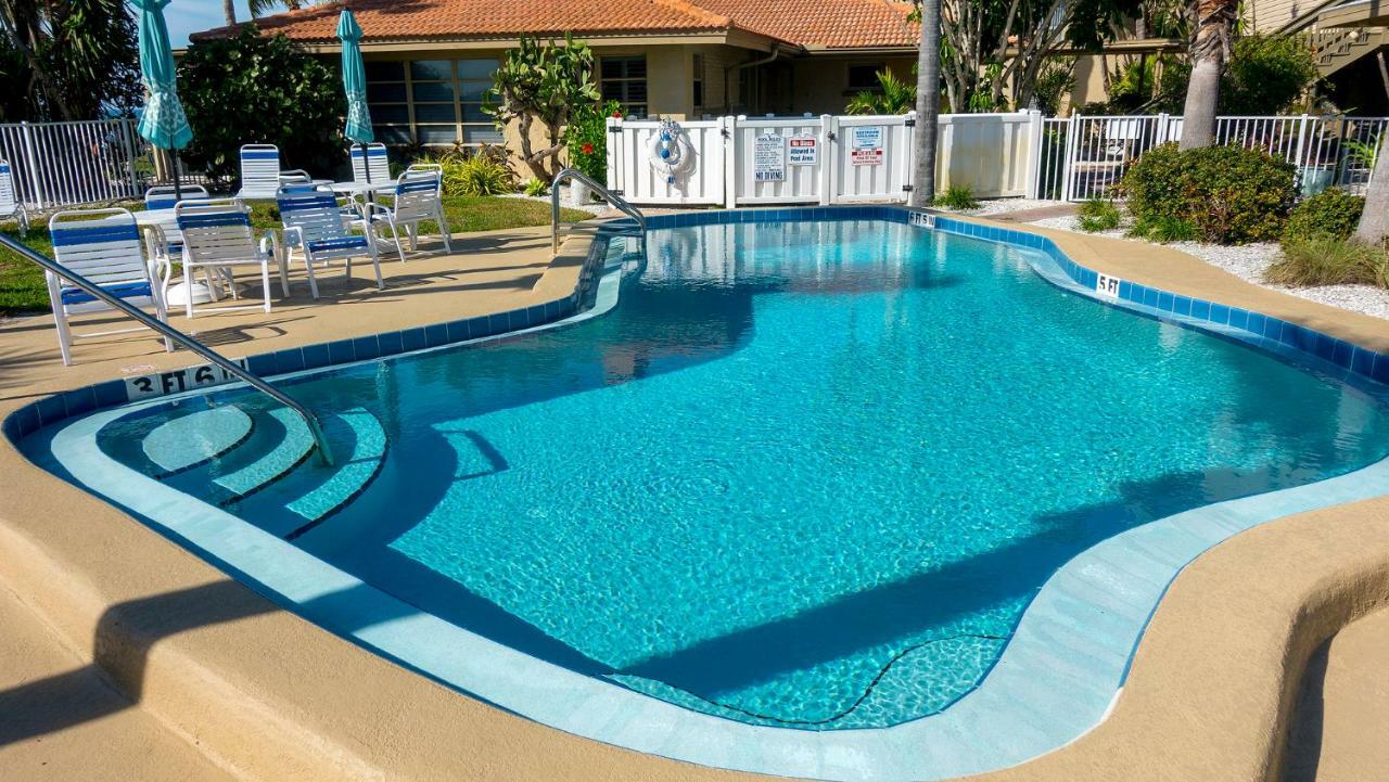 Beach And Sunset View From Your Balcony Longboat Key Exterior photo